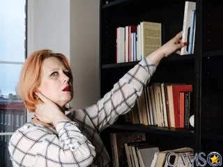 NikolRedMilf’s BongaCams Profile Image
