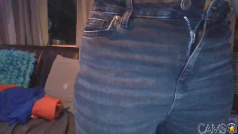 girl296’s Cam4 Profile Image