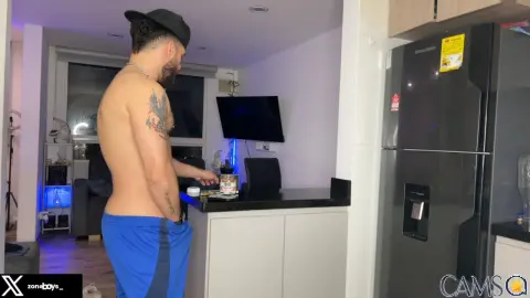 zoneboys_’s (Cam4) Photo