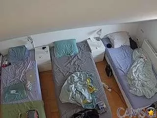 voyeurcam-julmodels-bed-7’s Camsoda Profile Image