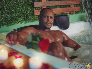 Aron-Jay’s (Flirt4Free) Photo