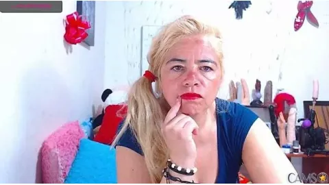 estrellita_fugaz16x’s Stripchat Profile Image