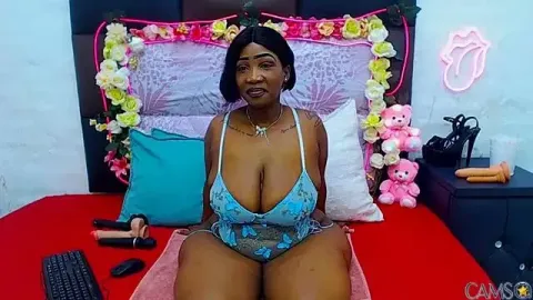 HugeMassiveBooty’s Stripchat Profile Image