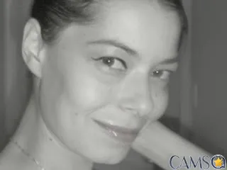 Chiara177-hot’s XloveCam Profile Image